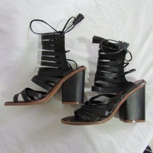 Steve Madden PIPA Black Strappy Heeled Sandals